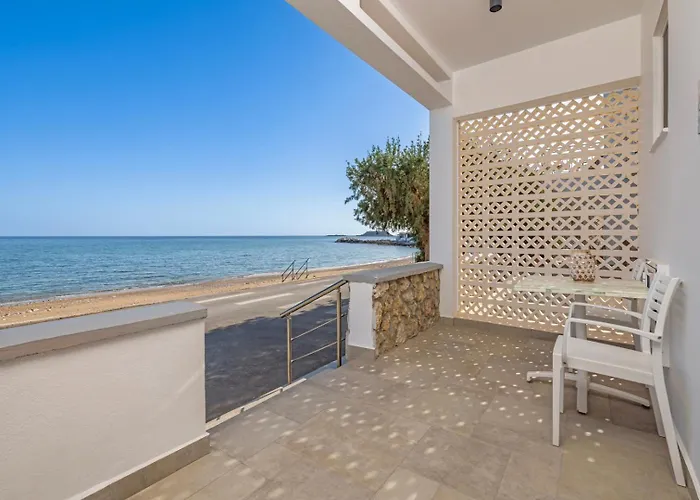 Ammos Stegna 아파트 *