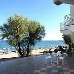Ammos Stegna *